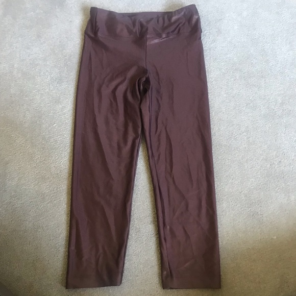 Koral Pants - Koral maroon capris